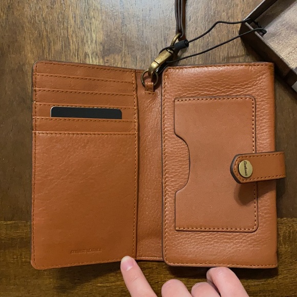 Carhartt Bags Carhartt Womens Signature Phone Clutch In Tan Poshmark